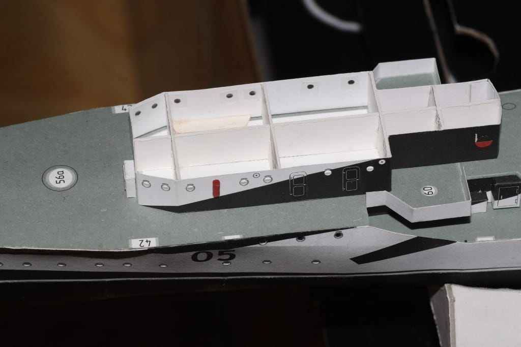 Первый этаж