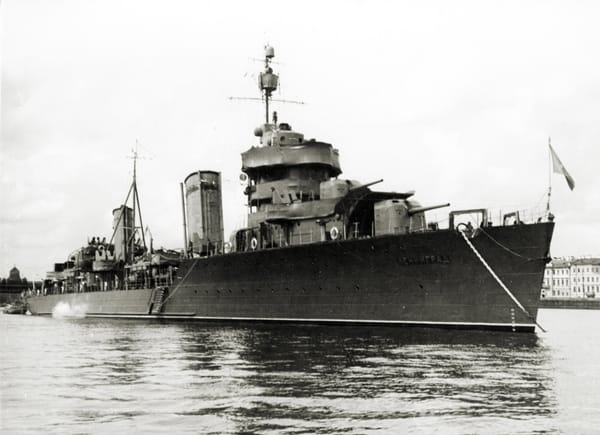 Больше эсминцев!